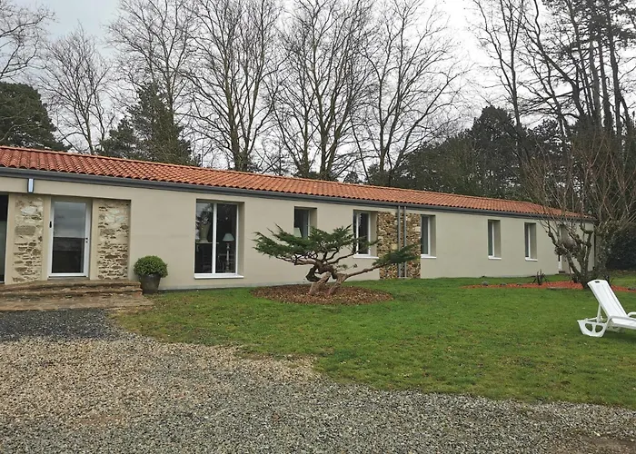 Beauchene Apartment *